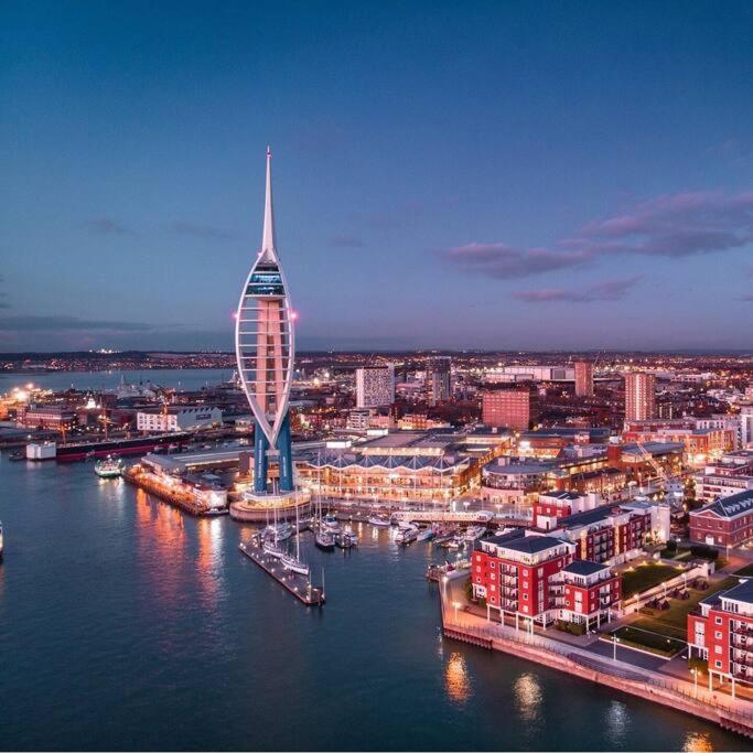Portsmouth Urban Havenアパートメント エクステリア 写真